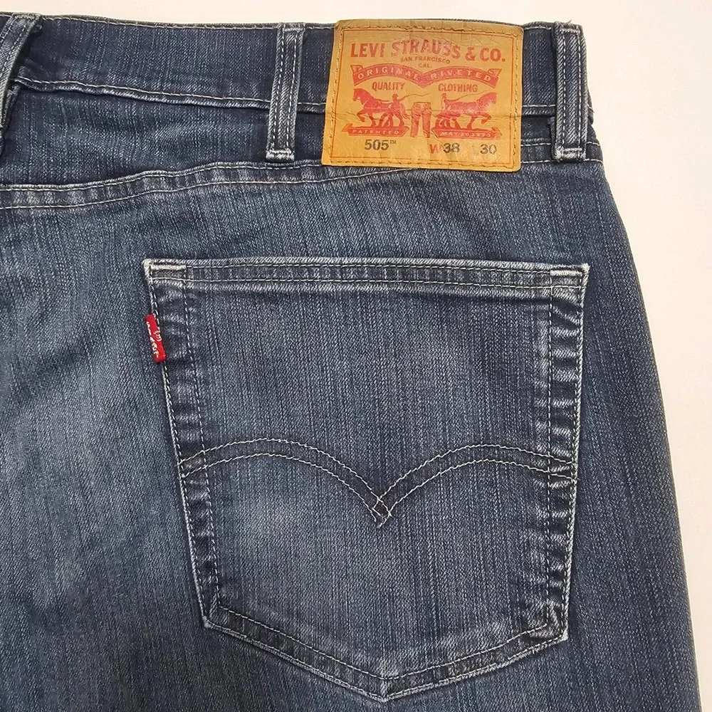Levis 505 Regular Fit Mens Jeans 38x29 Medium Wash Blue Straight Leg Denim